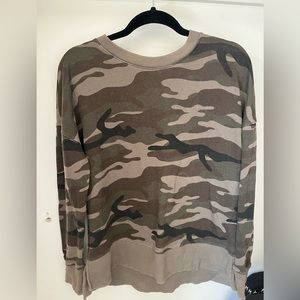 womens light sweatshirt